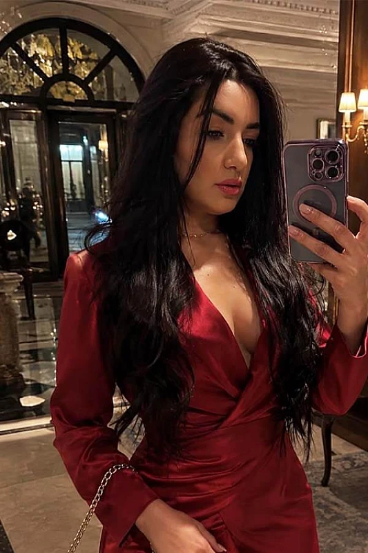 Jessika - Selfie 2