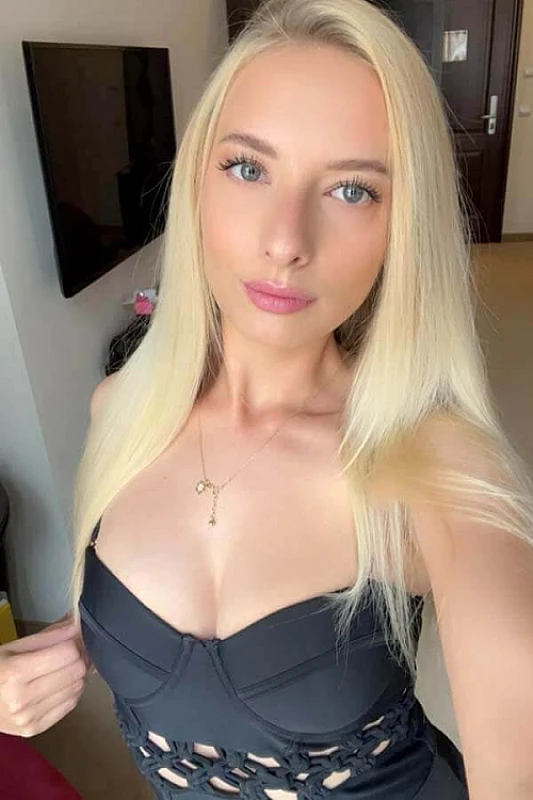 Wave - Selfie 2