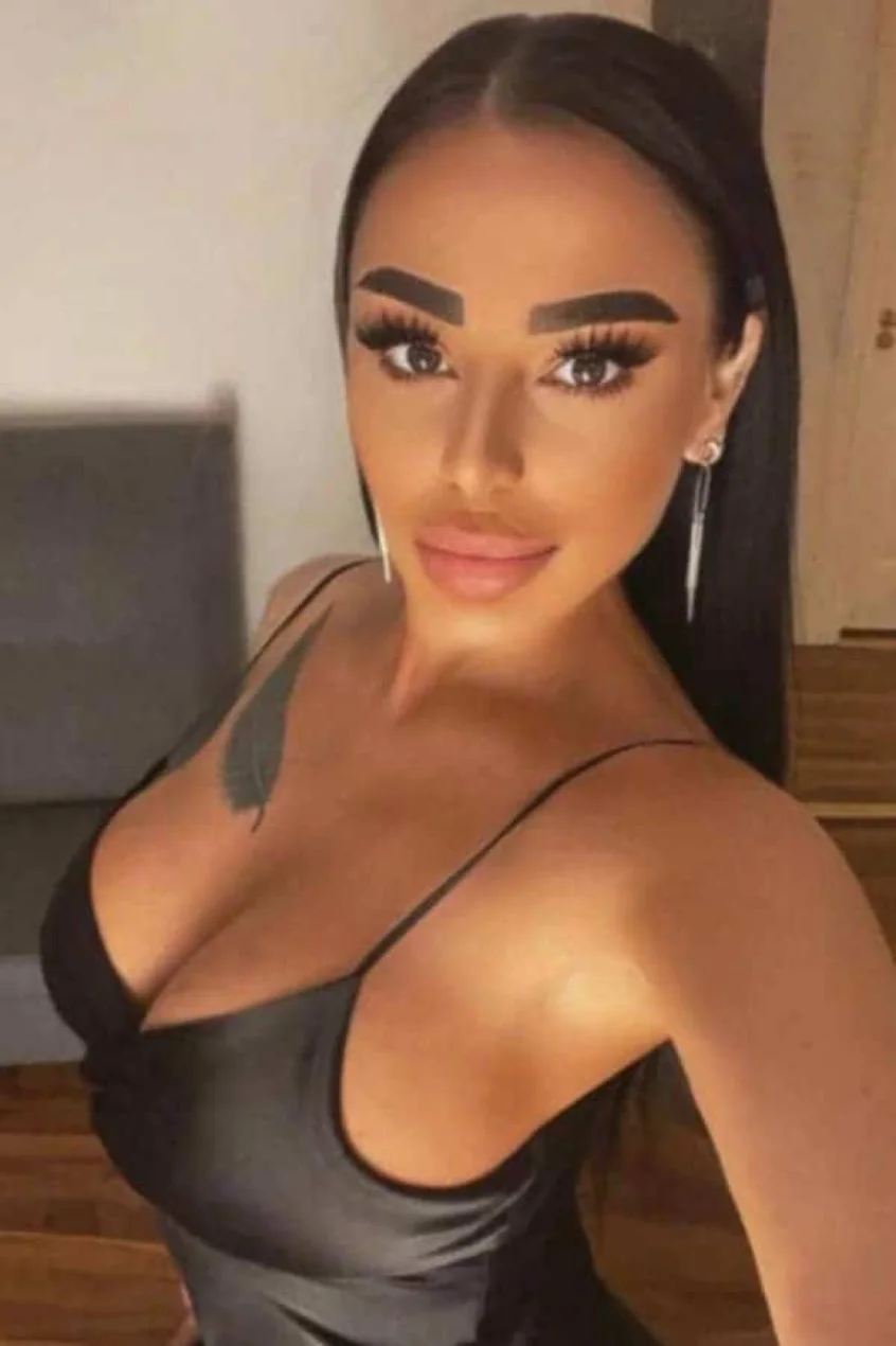 Who wouldn’t wish for Pornstar Escort experience?