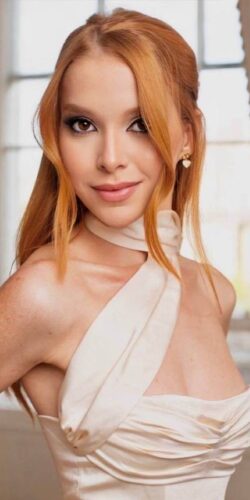 Tall Elite Escort Girl Dionce