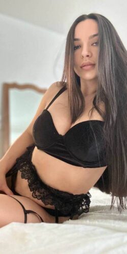 Natural Busty Escort Tops