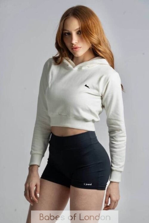 Charming Brazilian Escort Tenna