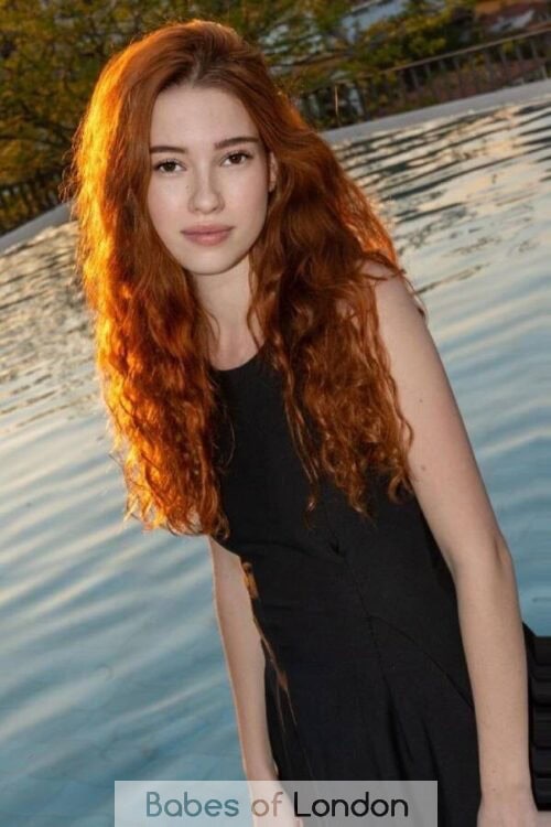 Young London Escort Ogdena